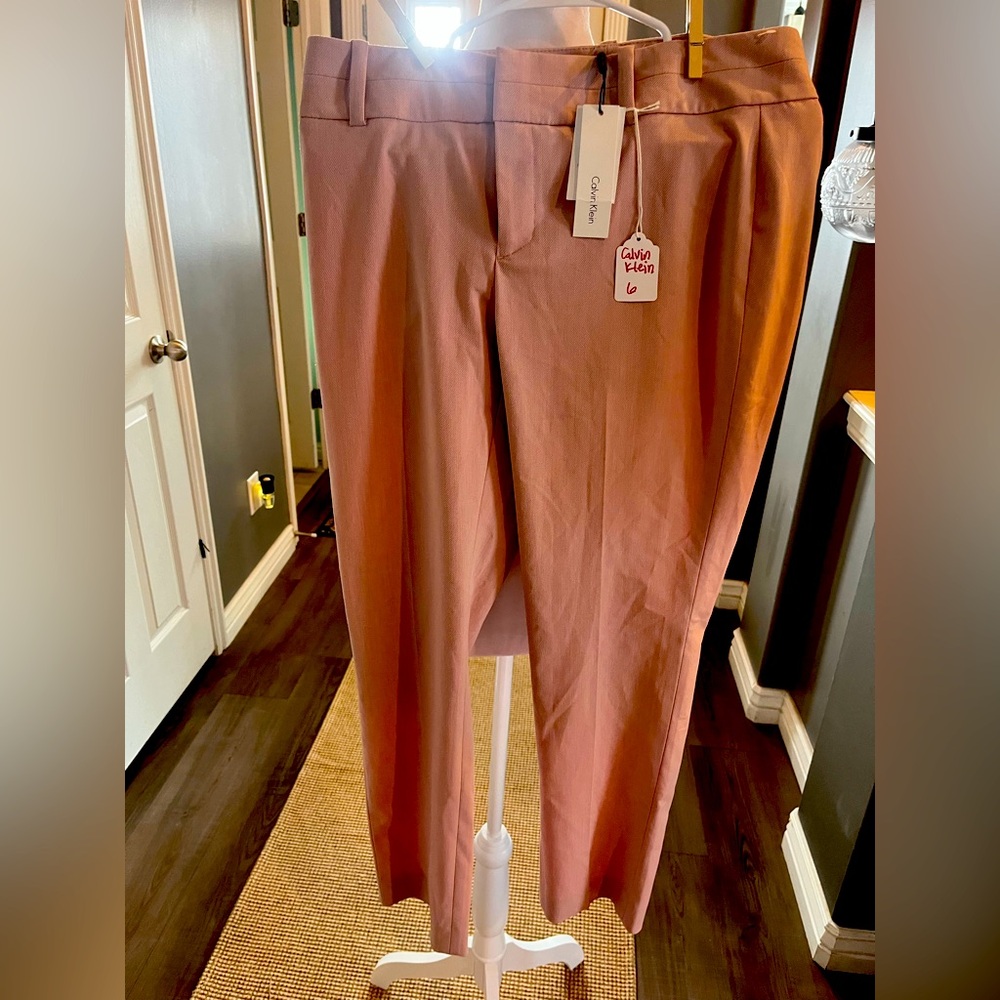 Women’s pants size 6